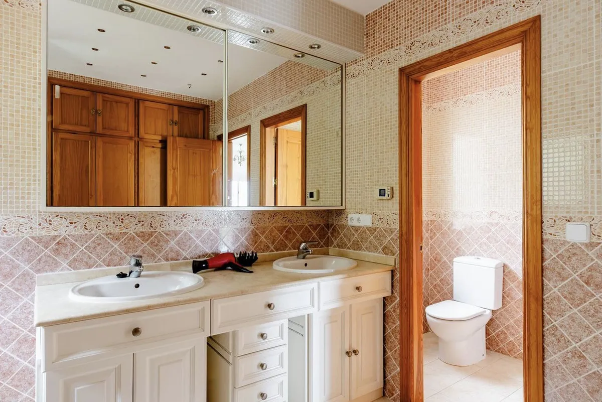 b9d9e597-e448-4e44-88f1-fd526987a7b4