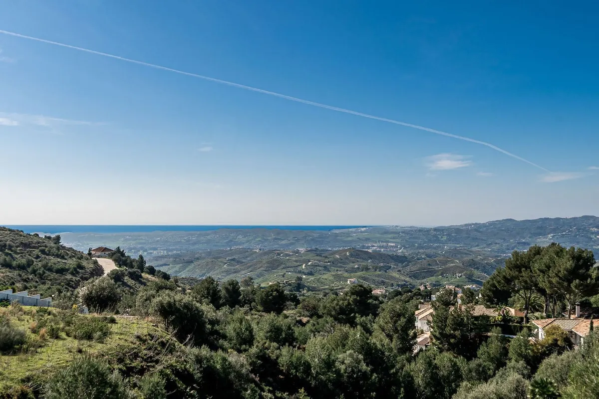 bfc9f567-b106-42c9-adb4-b82e8733369a