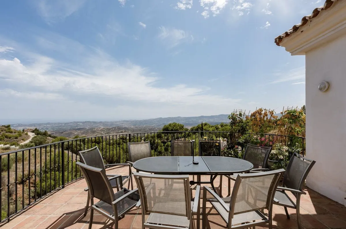 d1b467d3-47c8-4fff-8823-418a2451e751