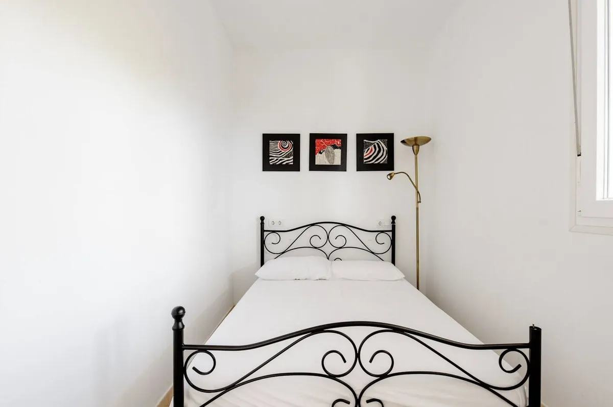 f512edf4-9cf7-4b3d-b4c8-1fb28b5e5f33