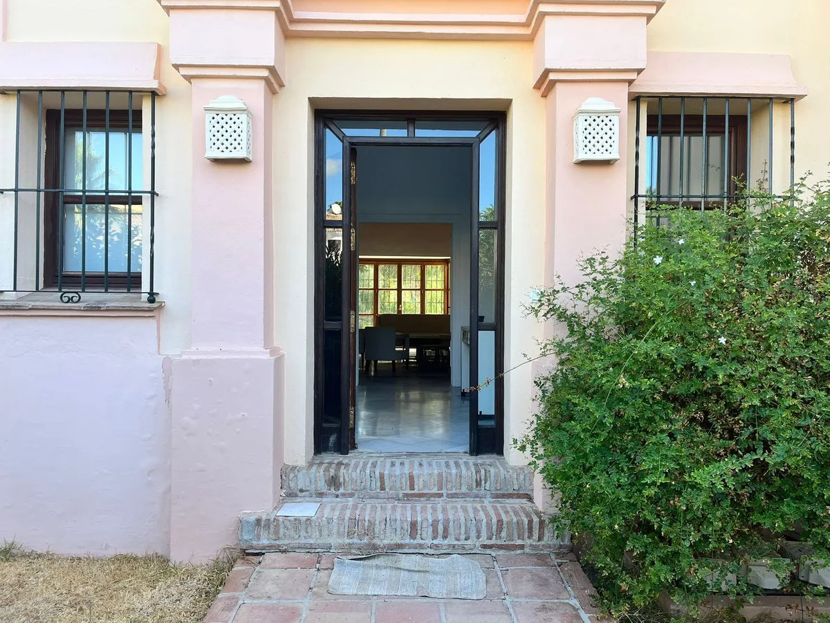 aeb64c98-94b3-426c-be84-18ebc766e62e