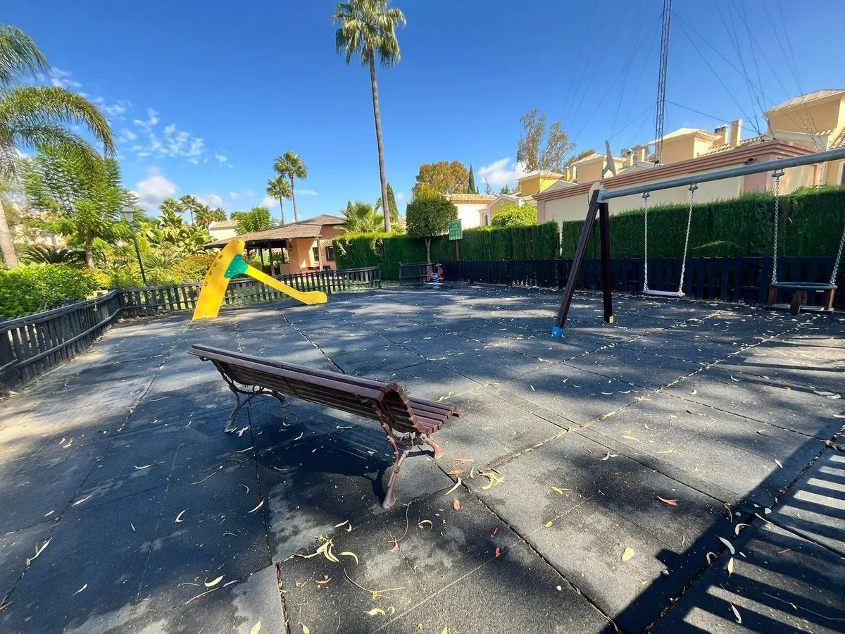 cb61bc68-2900-428d-8e42-a1a25c371e73