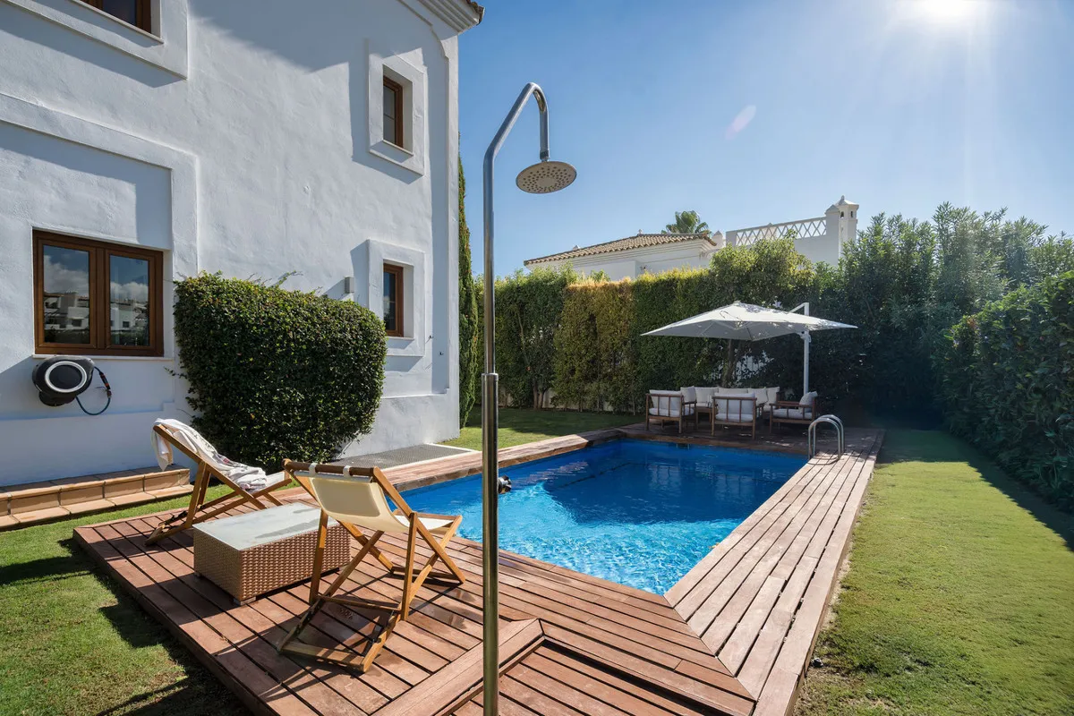 38c698d4-307b-4288-8613-faf439b40dd6