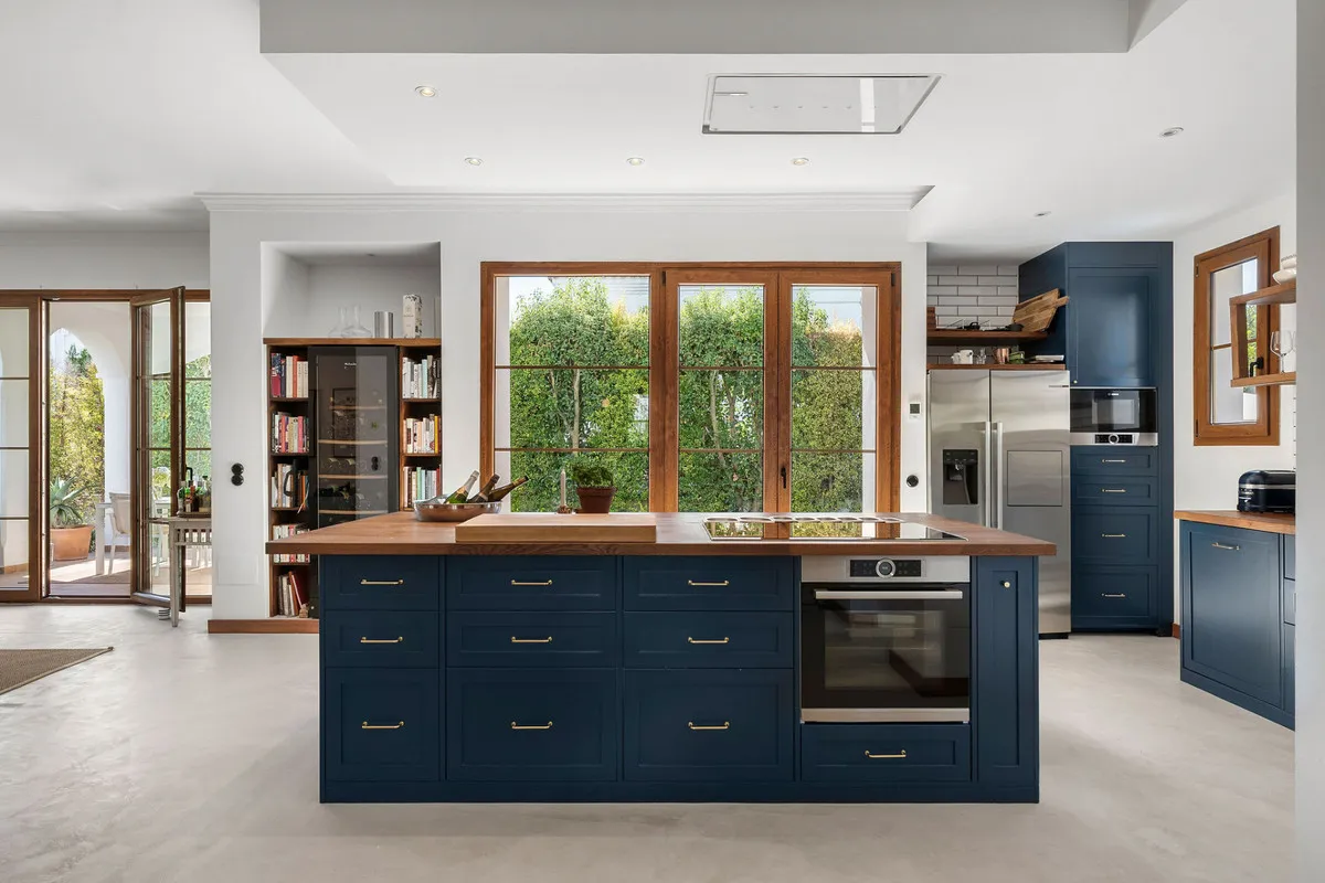 922c49df-724a-44b0-95d9-4f13ab0c8cb2