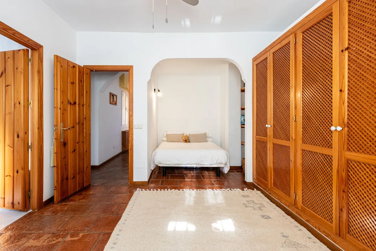 1e490d6a-5140-460c-9c91-c0b58dbd01a0