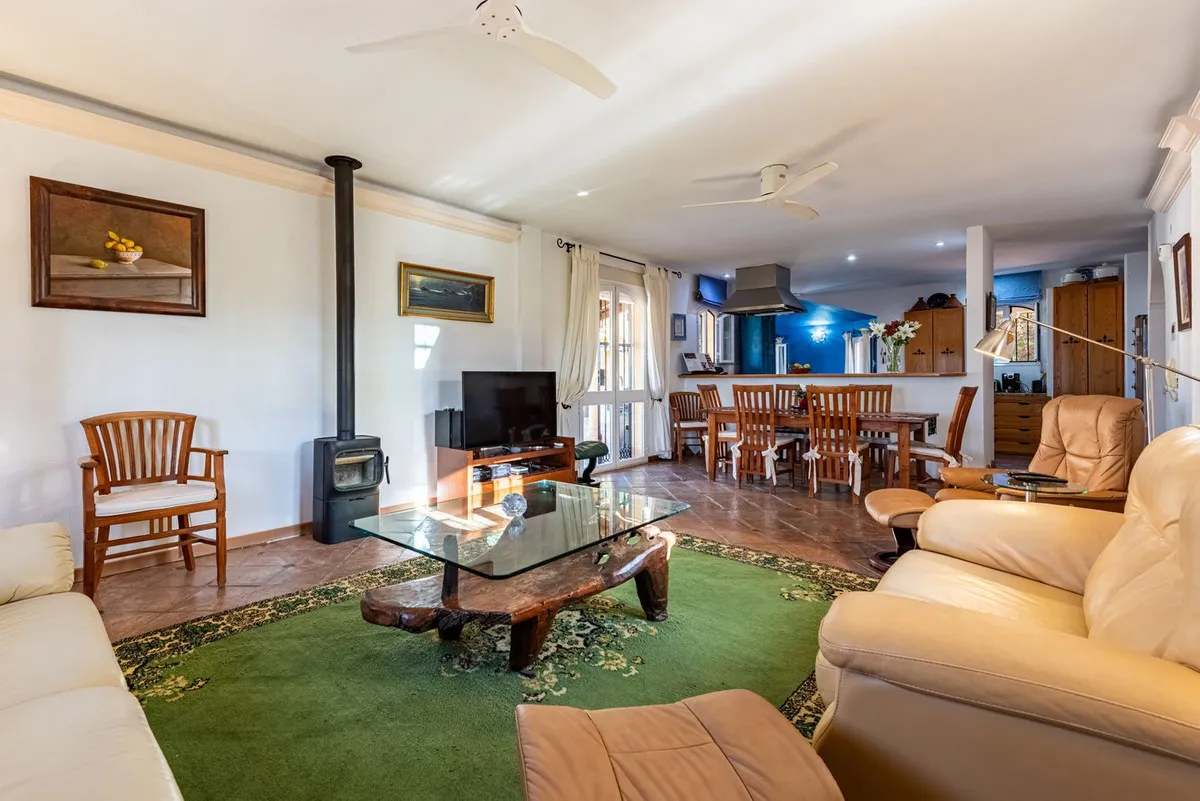 803af20a-8076-4d7c-b3b9-5f07ee5c21a5