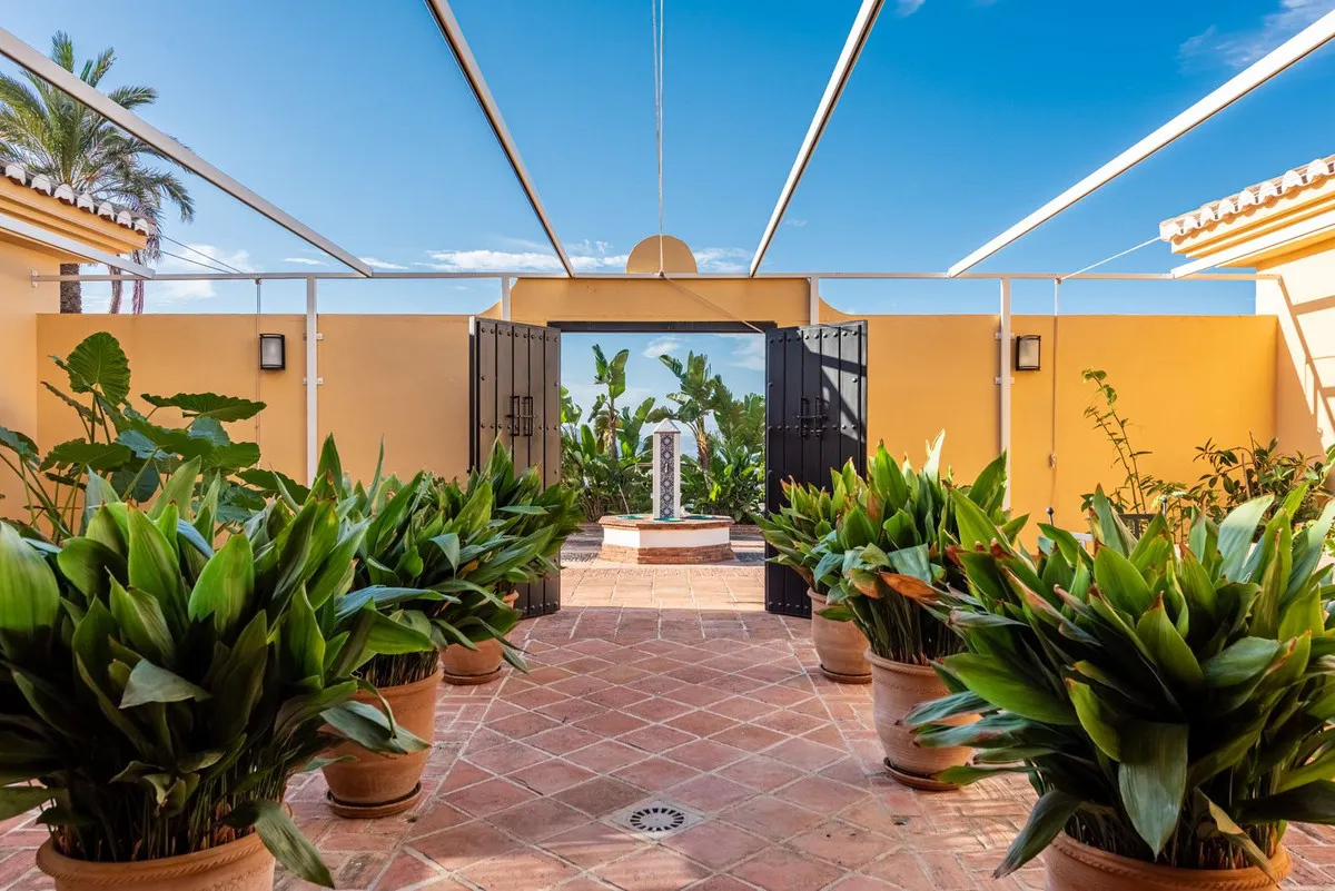 c053c01c-73c1-4ff5-885b-0102cacbbc37