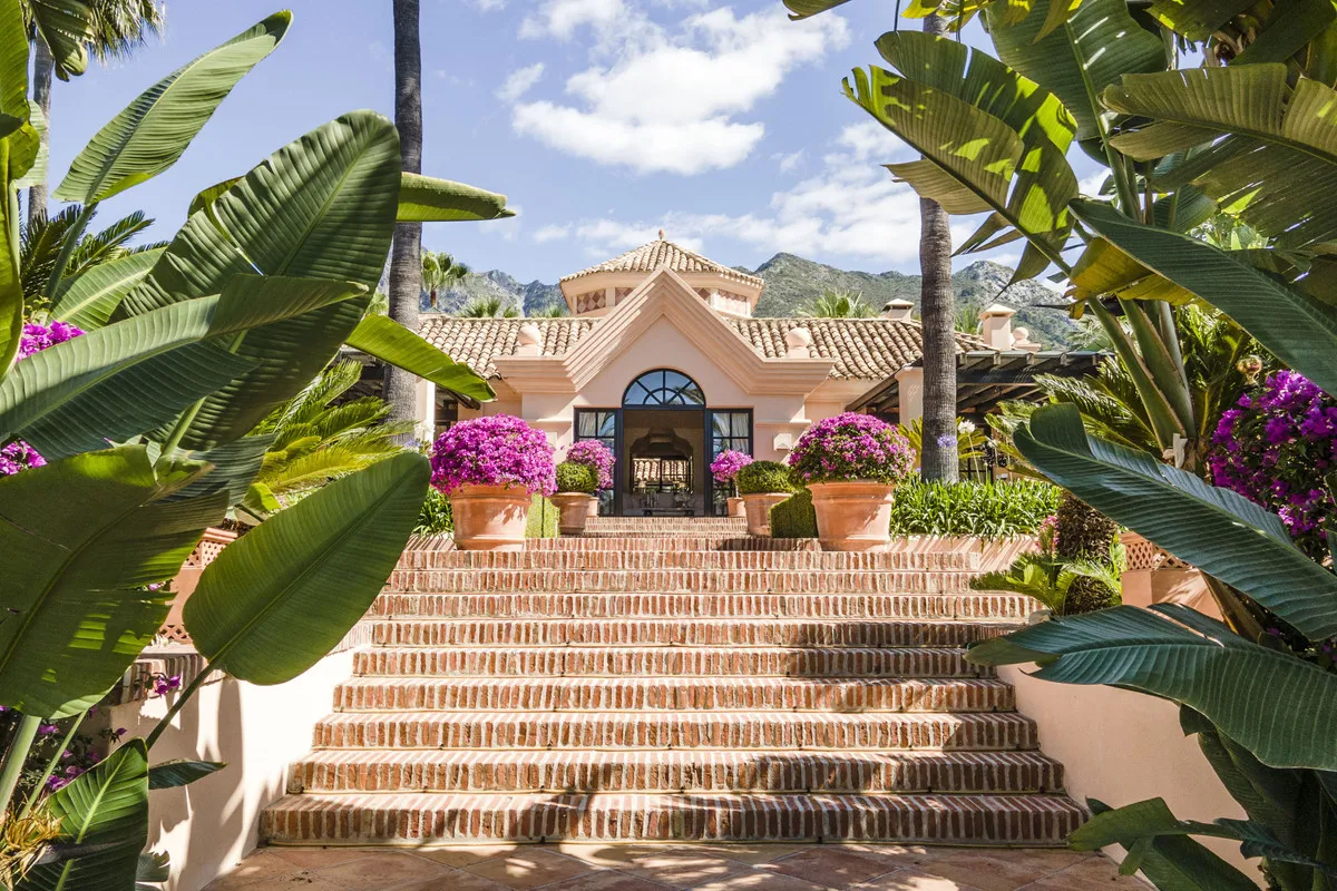 7e8946b6-f7a5-41d5-afc5-f5420a2ed5c9