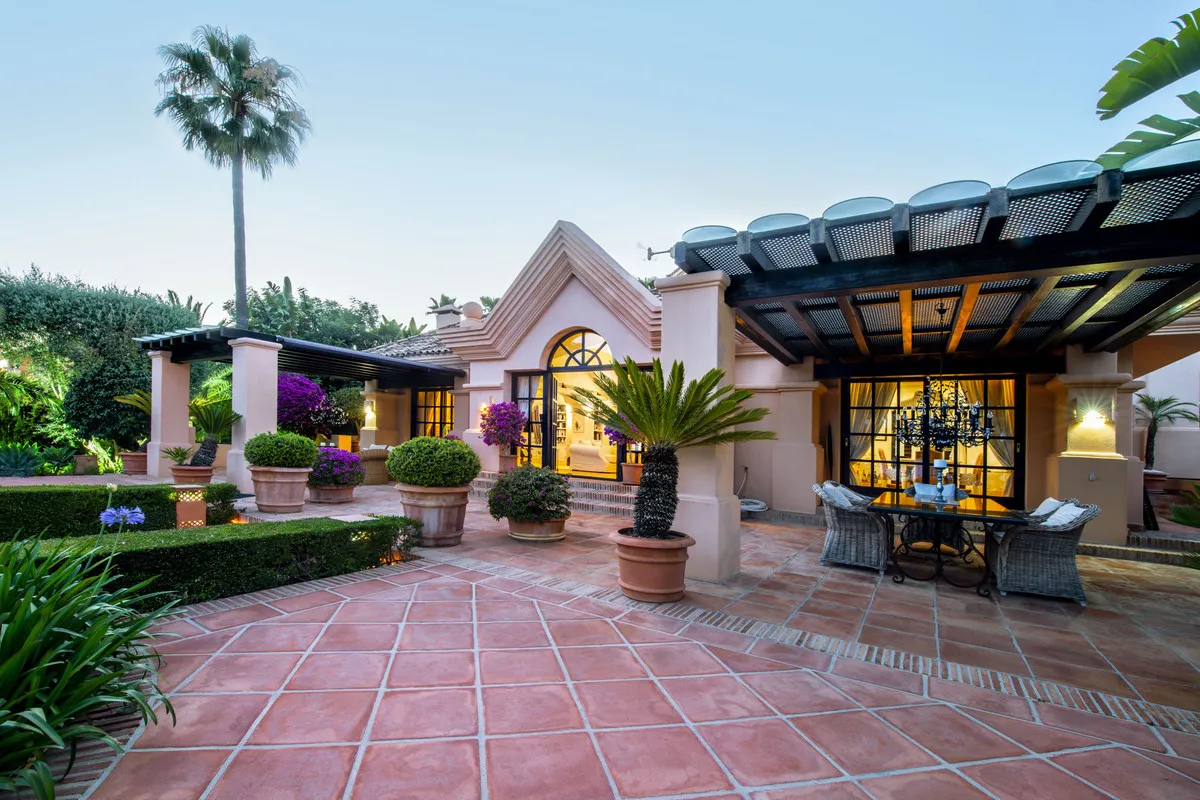 8da47081-d0c8-47df-89d5-709af55884f5