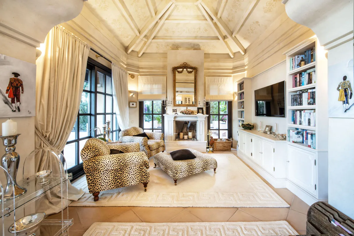 e953f0a9-ae2f-4d24-8b4a-a6ba85fe2bb2