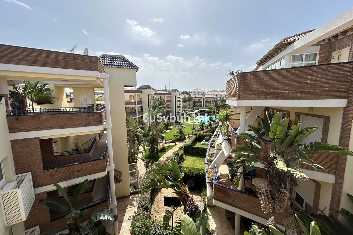 07b8d555-13b4-424b-88ad-942bc80aeb44