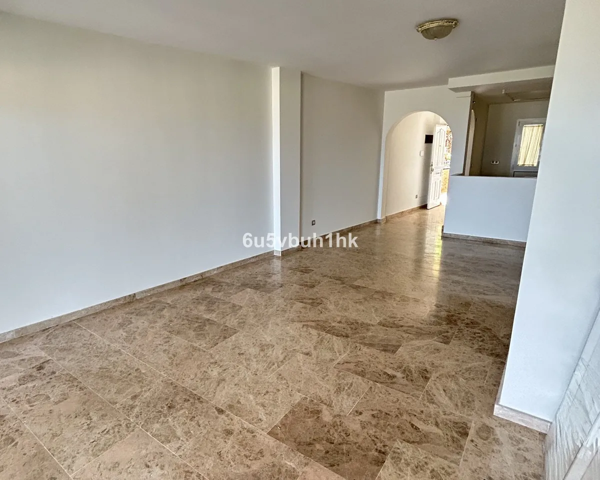 ab7309f7-b549-4ffb-9c24-2497eb808eea