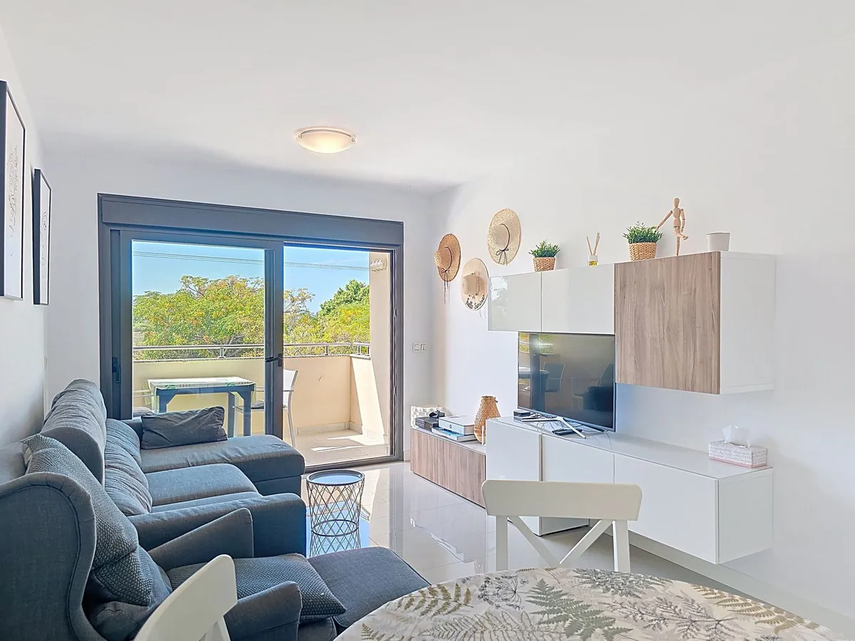 0774d813-adfa-4fd0-8155-92b65f7faf93