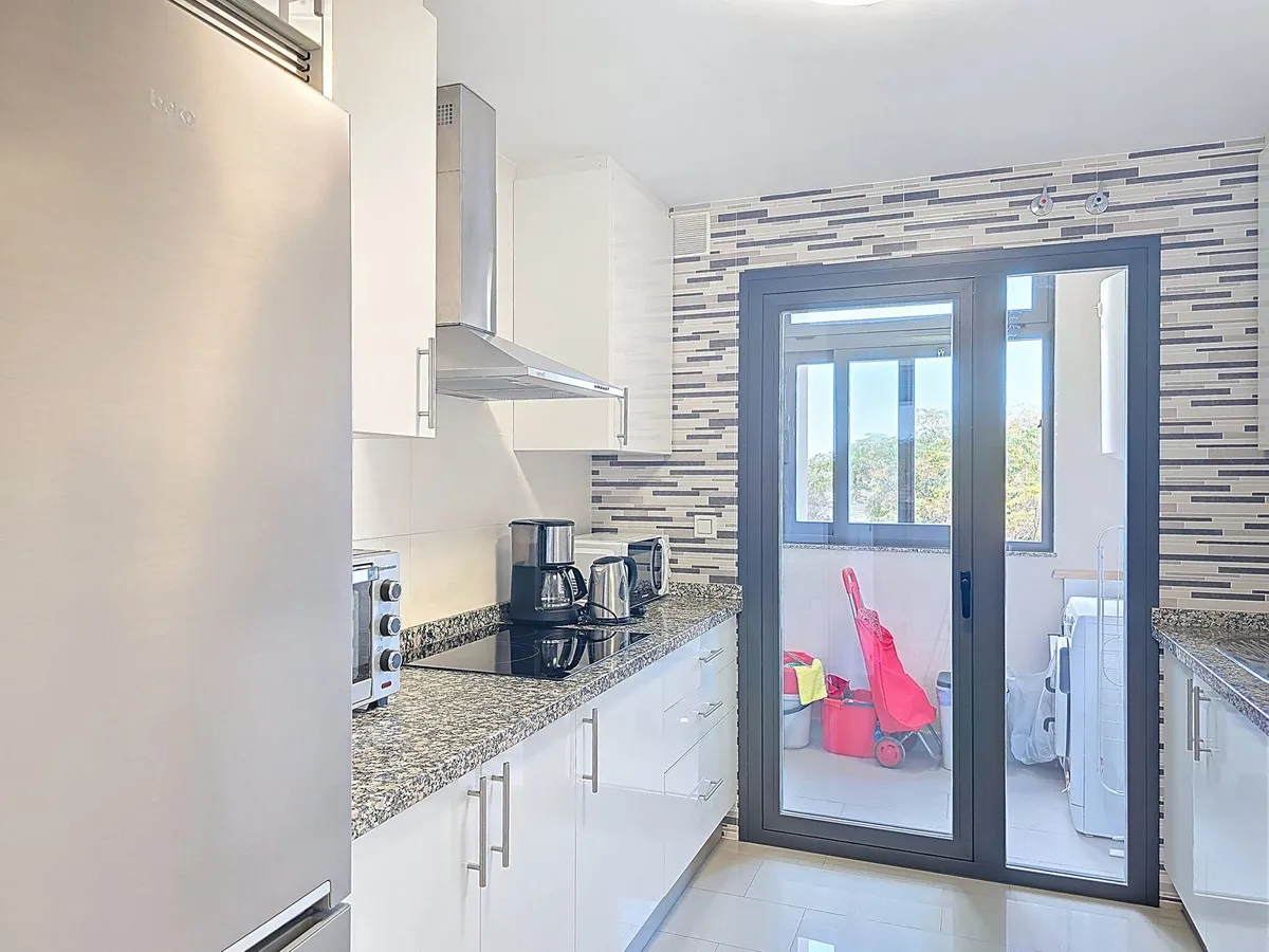 94801122-a48a-4e5c-99d2-8821e7ee2194