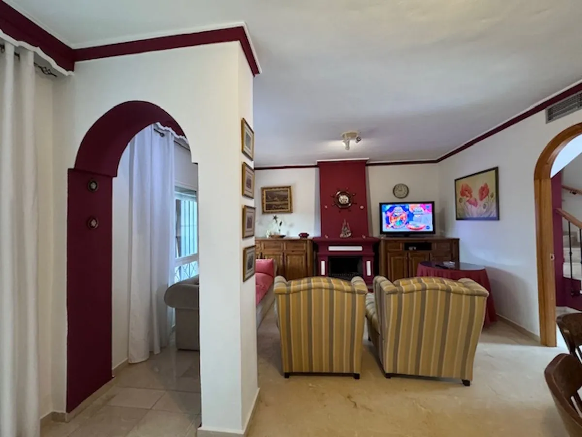 348ff537-e862-4435-a5c5-cd781d53e2c7