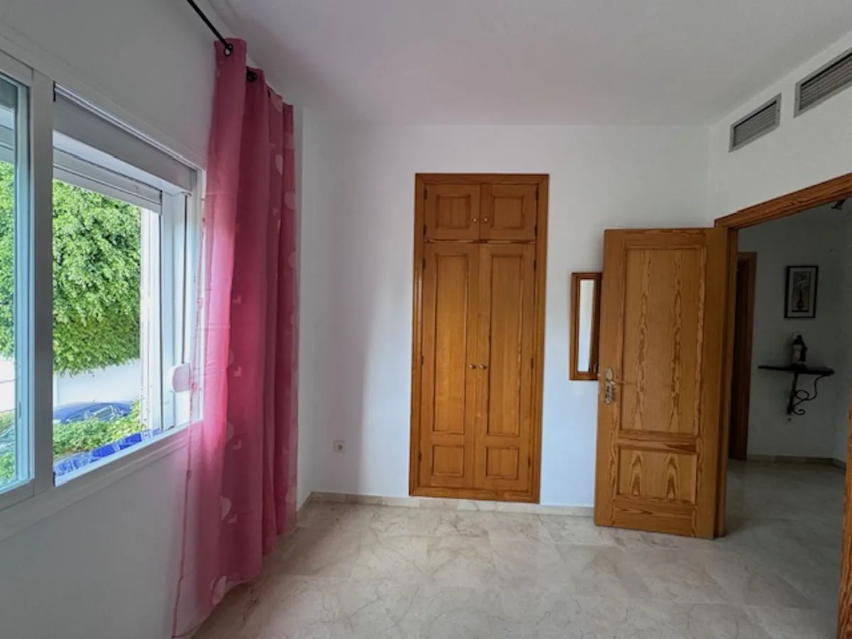 c9e81f2f-6850-480a-a9ac-8d29088a64e1