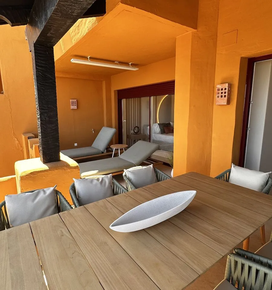 1dcab6e8-b94a-4d80-ba02-9d90e827726f