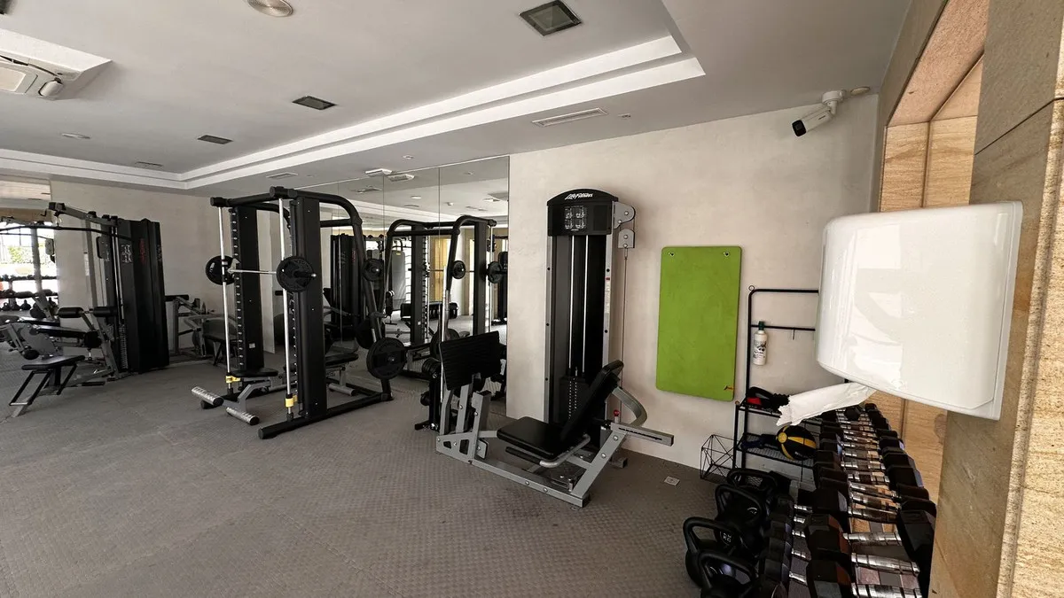 f466b183-1341-45d1-839b-e324d428c07d