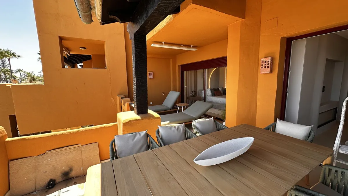 fc301168-58f0-4037-b447-51954d23aa4e