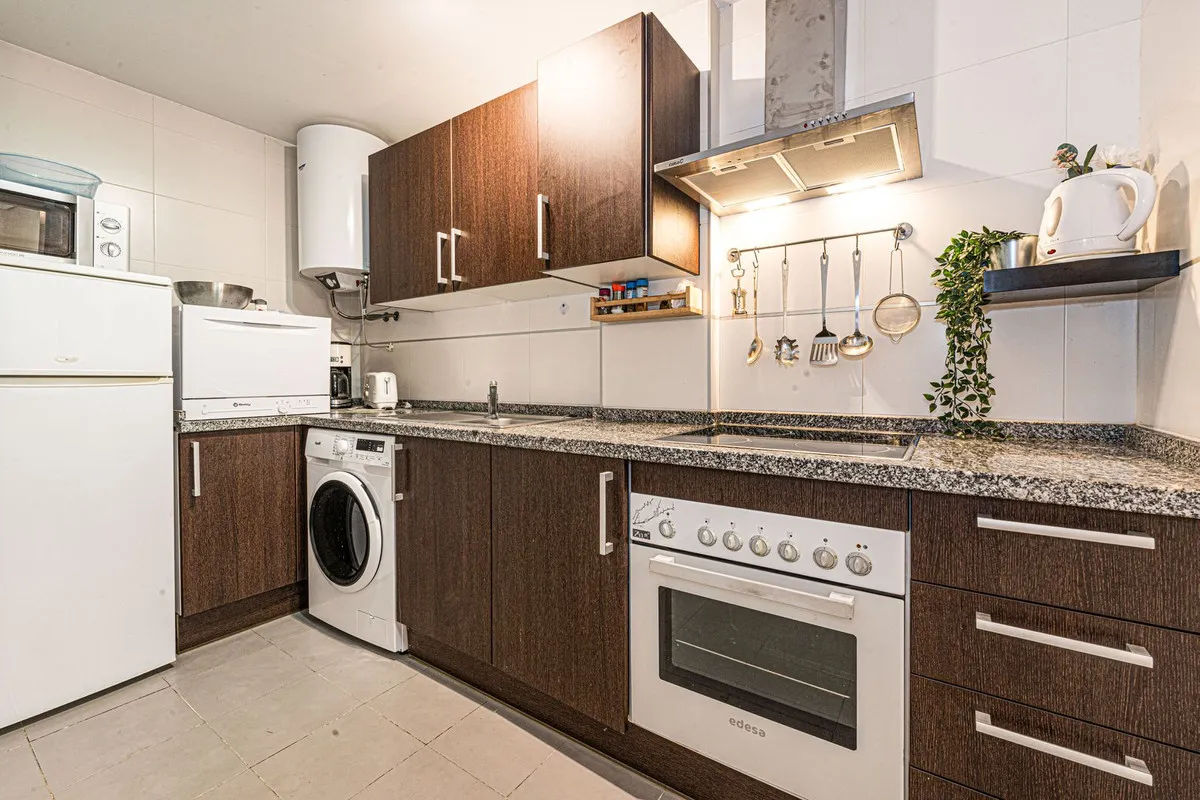 20c5e9d4-a9dd-4036-b5ac-d28097a3d2fc