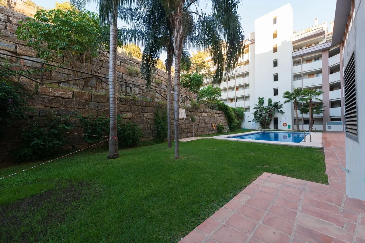 31b0fb64-748b-4c34-8f9a-868d805feac6