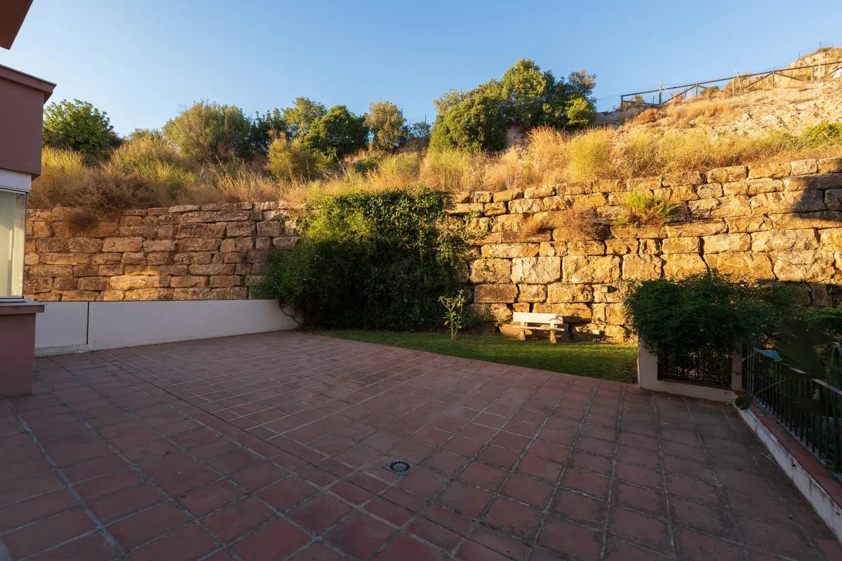 437e7848-c4c6-4be6-a6b4-063113875cf0