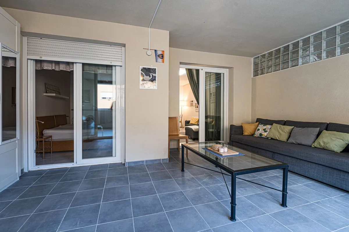 65dce371-f944-4767-a3b3-4527a6a75780