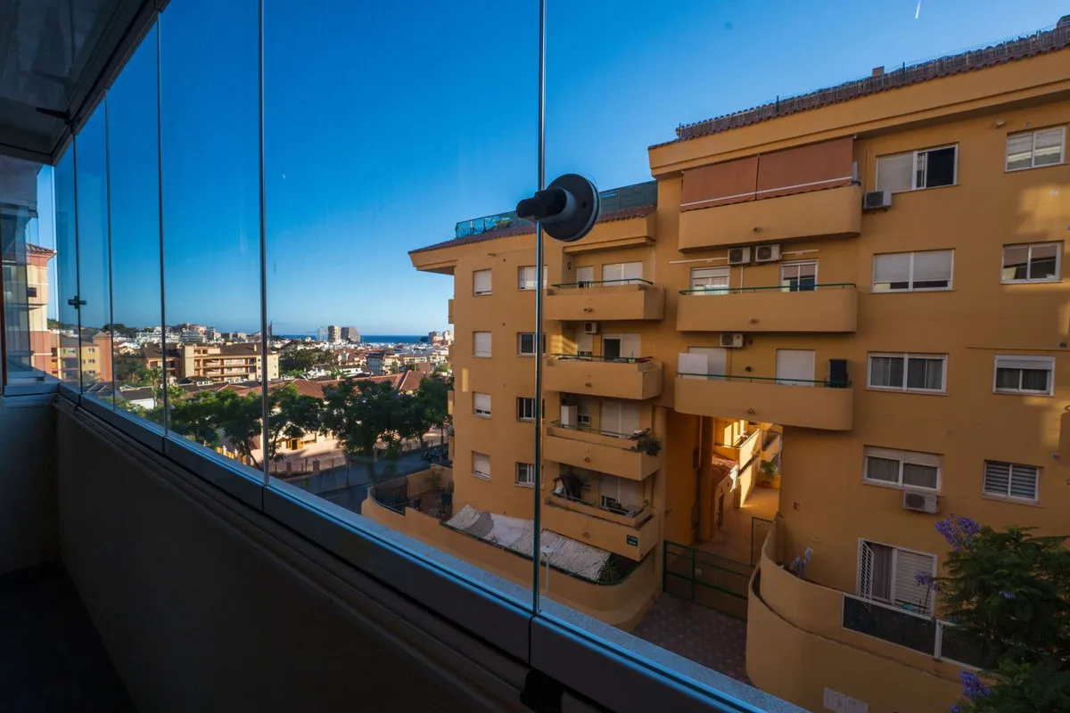 6833d73f-e15a-4c7d-8640-515e3f7160b0