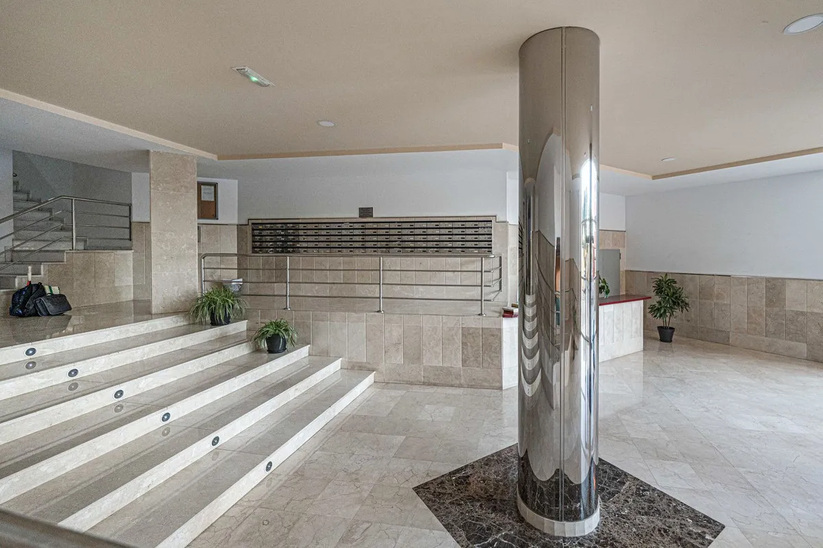 8e64de96-2cb8-4c1b-842d-072d36dba675