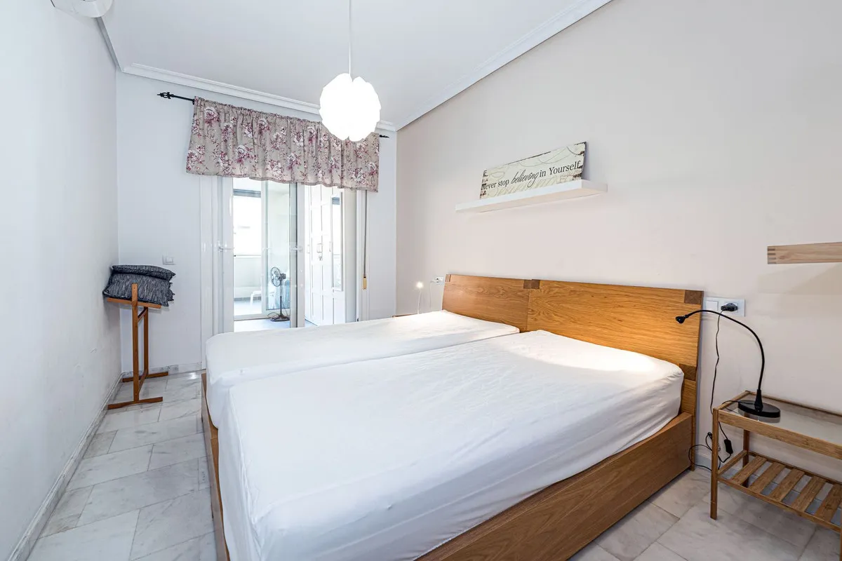 93fb4ea2-b2c3-450d-a469-c588cb05a255