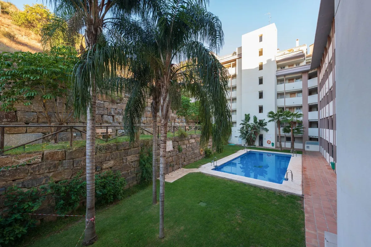 ac74060b-d6d2-408e-8be9-d39994f38fb8