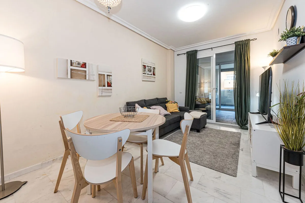 b3057724-1e19-46e6-9c36-db645b2e8a36