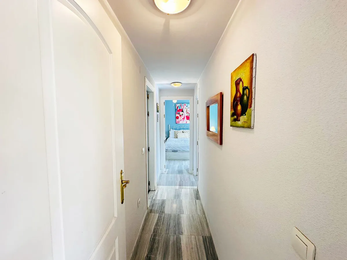 8cf4f428-1e00-41ae-8353-ca5d4eef747a