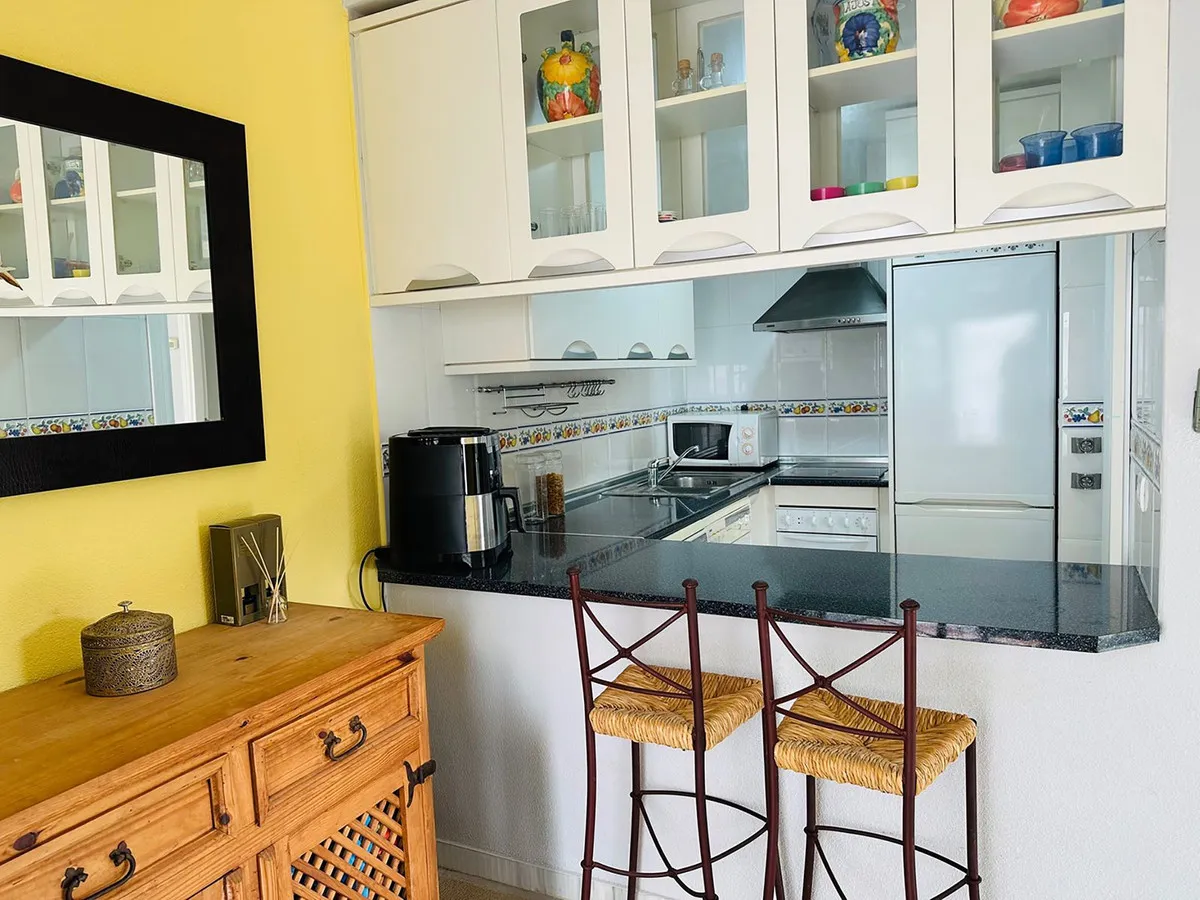 ecaa3bb1-e470-4a3b-baae-4b65f317a47c