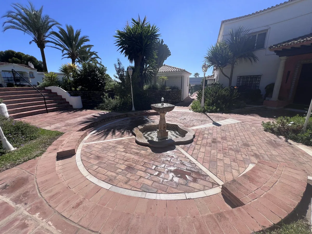 3fed0959-1687-4e10-938d-71bc742f54e5