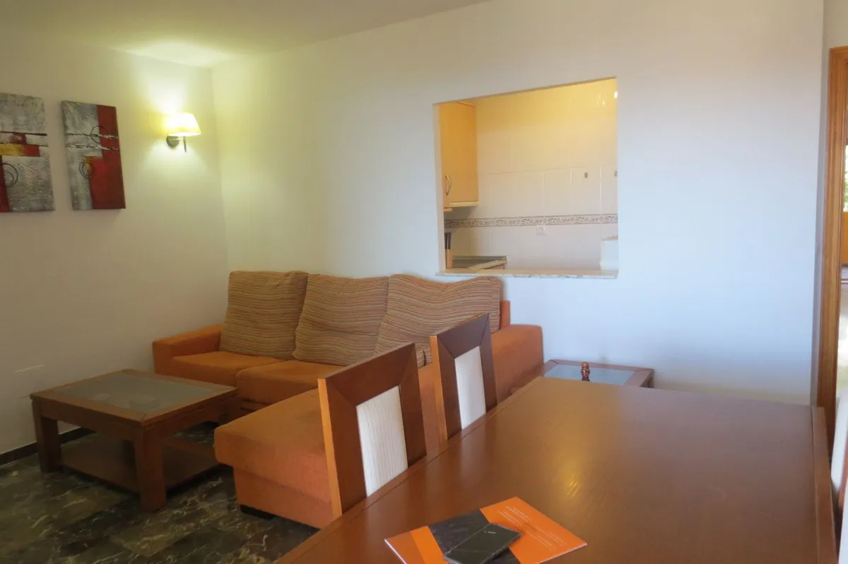 f83cba41-281f-47fc-a1c3-312700653cc0