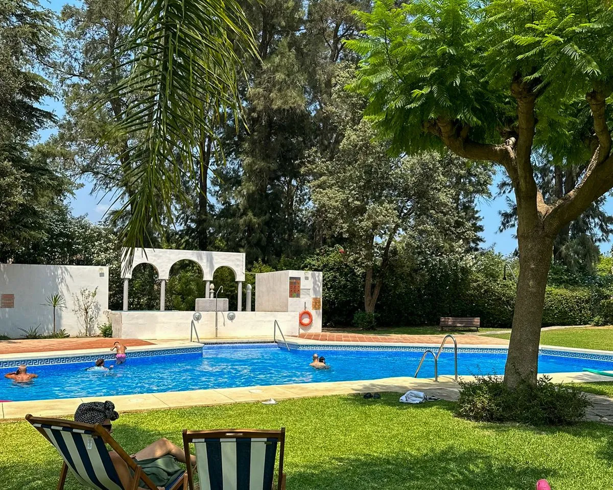 8409f3b9-1f99-4e9d-bc82-242379549aa3