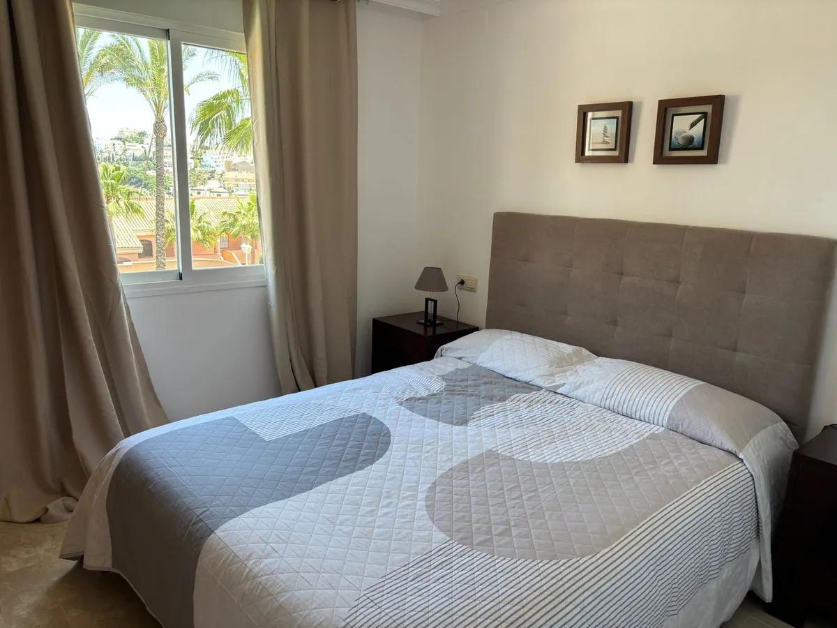 ce072355-031f-4c16-bad7-8ce5b06d618e