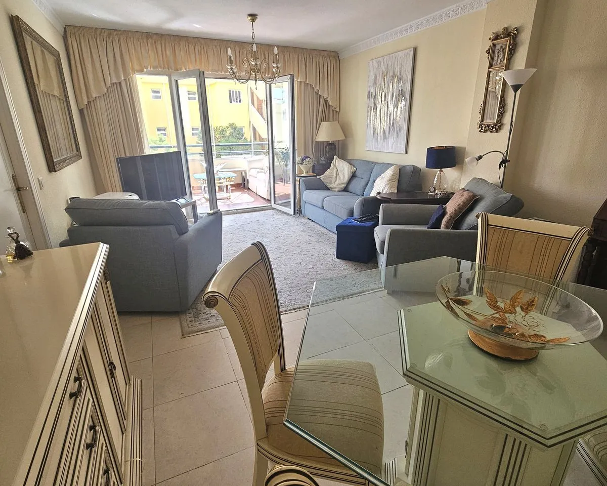 e8c81e51-e487-4d5f-a3ea-4791f399b031