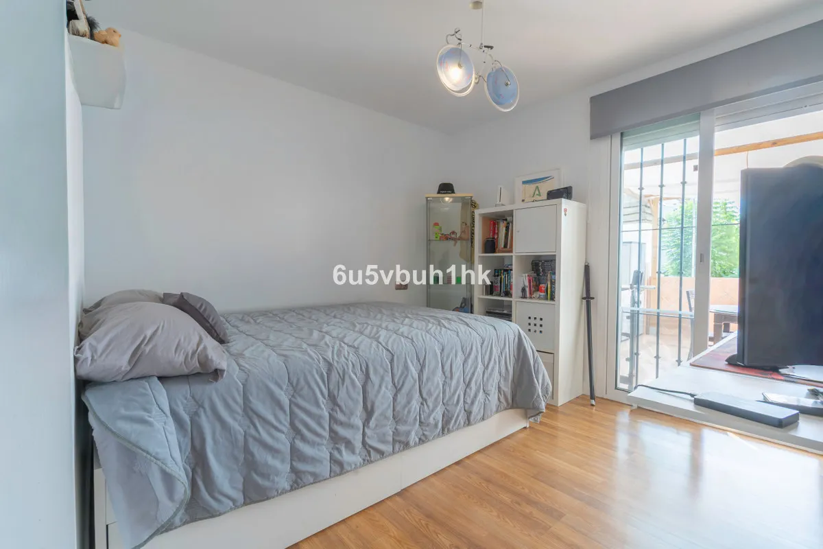 52bf4b05-1726-4881-b01c-405e5e6bb675