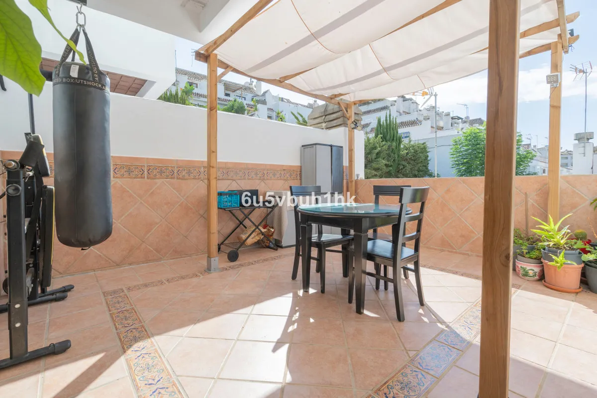 f4a0cd81-c19b-42ac-88c3-f1d4445ad121