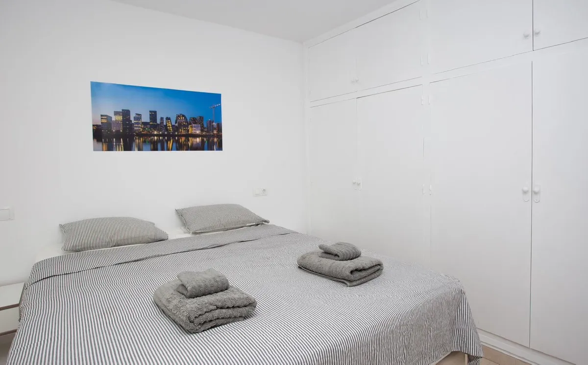 b082de7f-fc0f-4958-a1ad-0b9c87883628