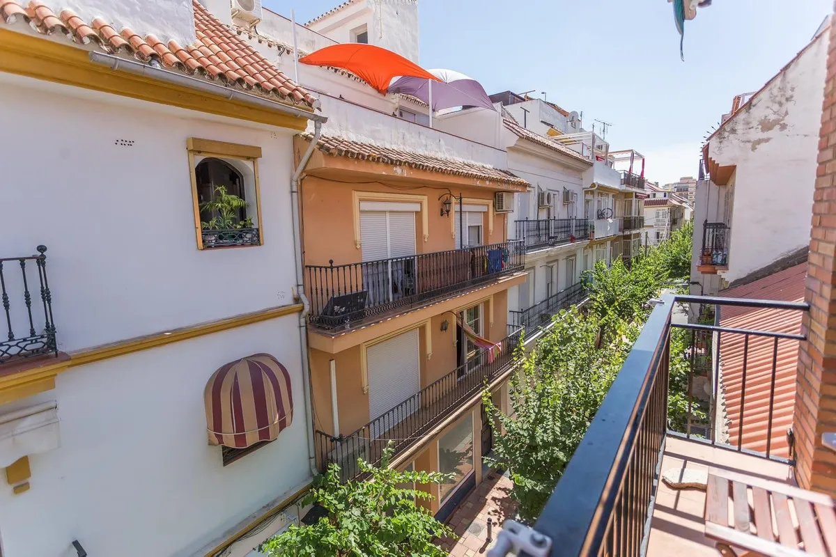 fc38f0a7-d595-4d8b-a178-15ce2e5fdda3