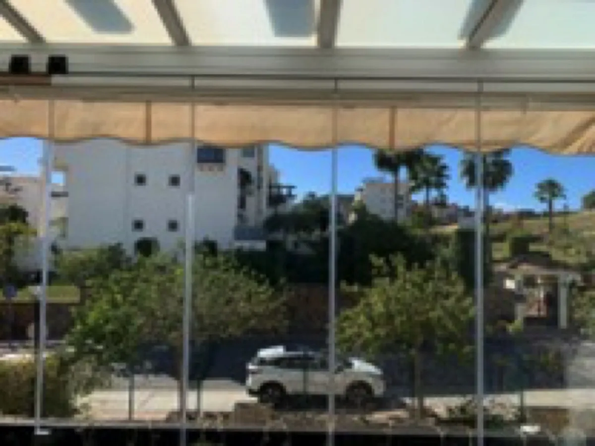 21309338-38a2-4f0d-8100-38d53dfa7154