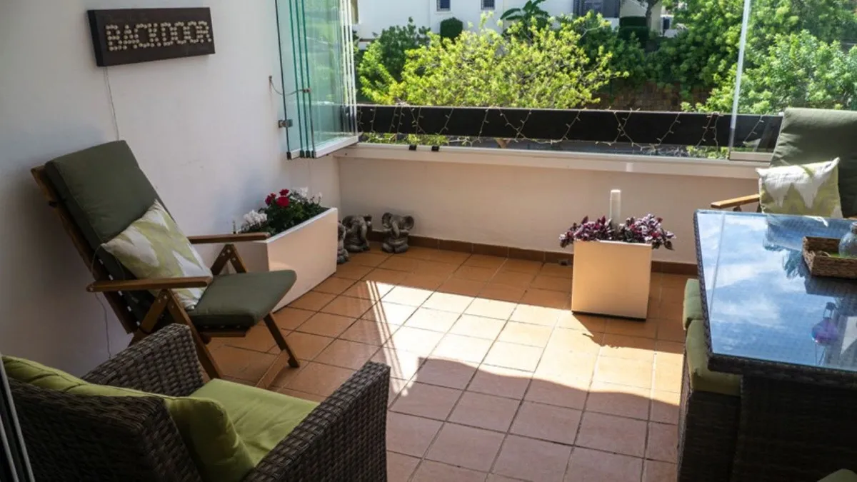 63d4f282-5b10-428a-99a1-d4c4cf923957