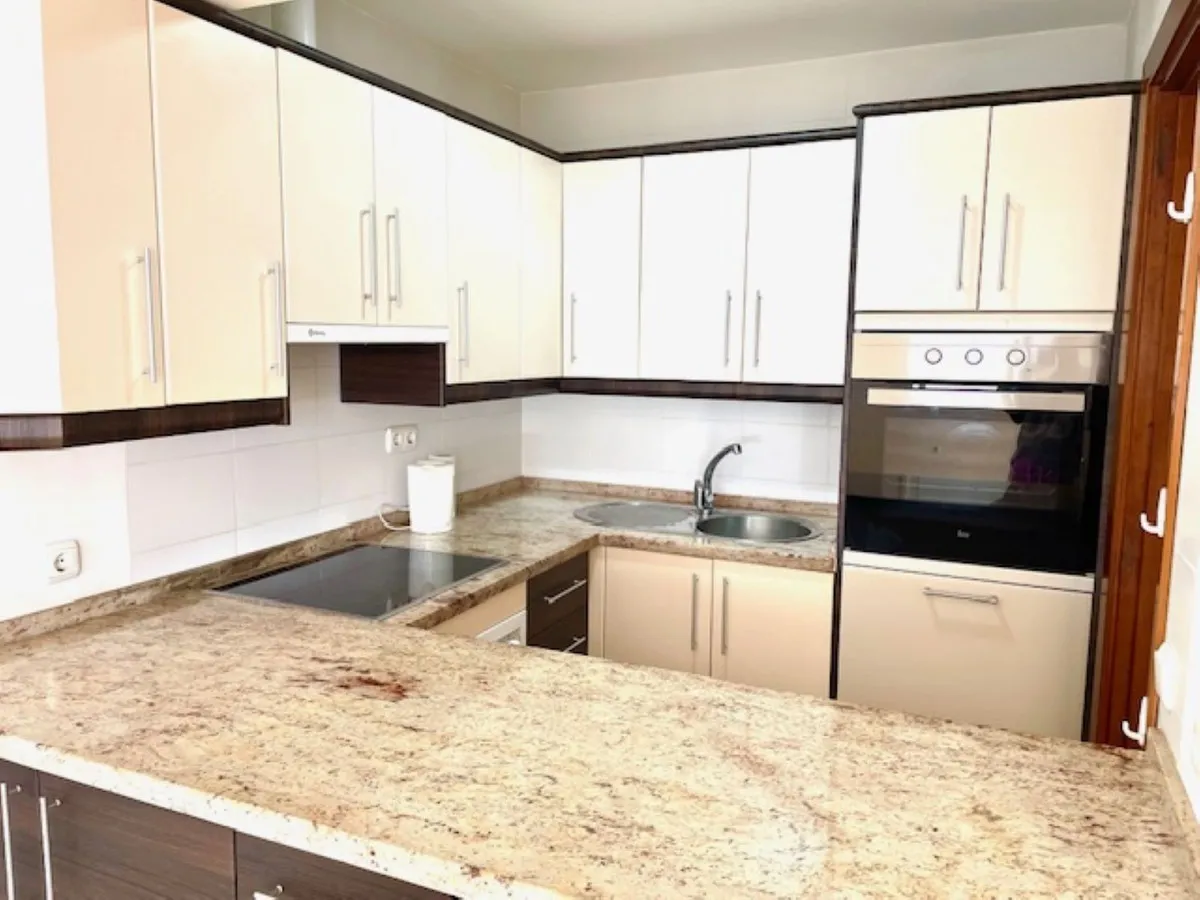 d0612cc9-8dbc-4d0d-ac5e-50451f3fae16