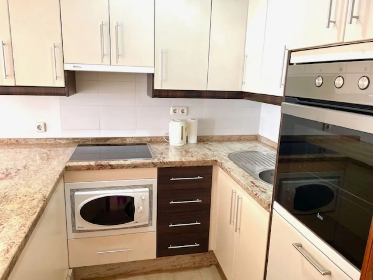 ee01dc0b-39f3-4d5b-8eed-591b3f2b35cf