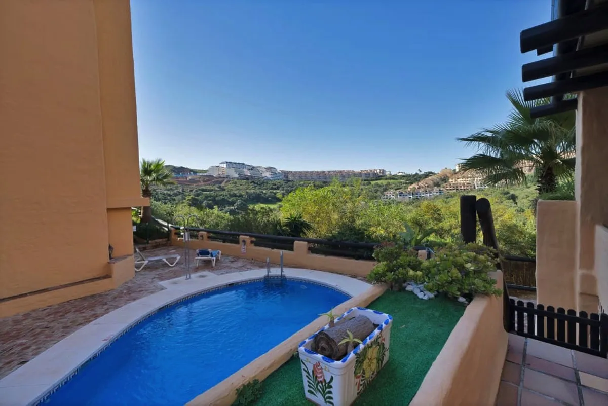 45813233-8433-425c-97ec-377ff66bbf6c