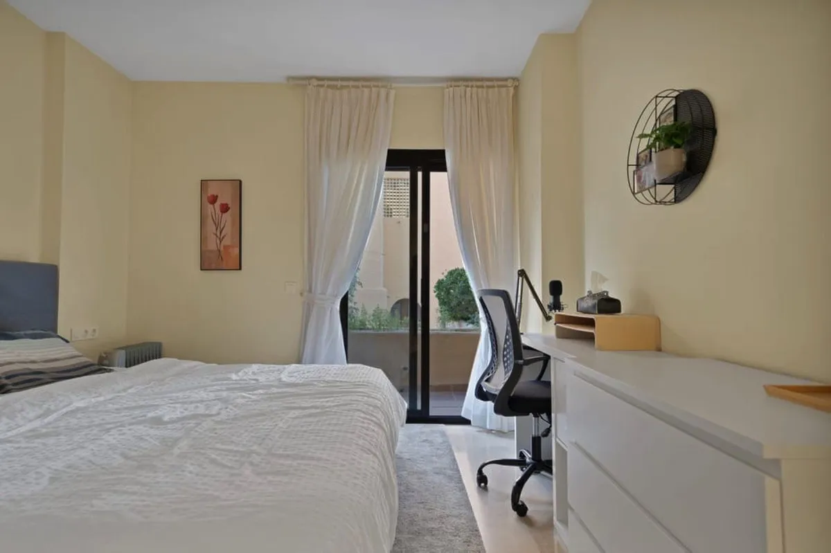 bac4d5c3-3b7b-4b18-9dc3-3b70345ac5a6