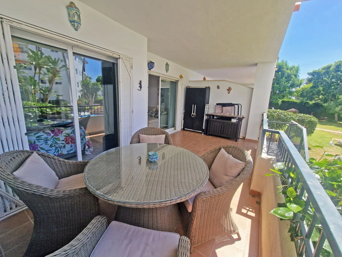 a3db798b-48f8-4e1d-86b9-341a9555f32e